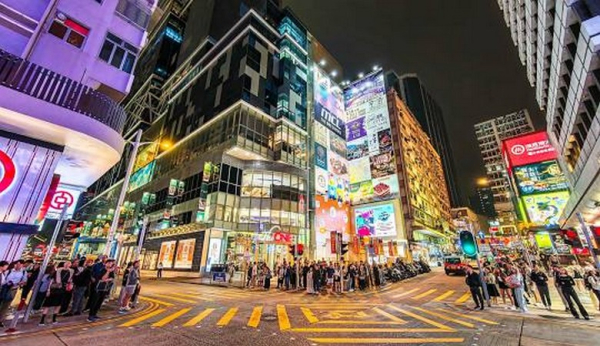 Khu Tsim Sha Tsui Hong Kong: chơi gì, ăn gì, mua sắm ở đâu?