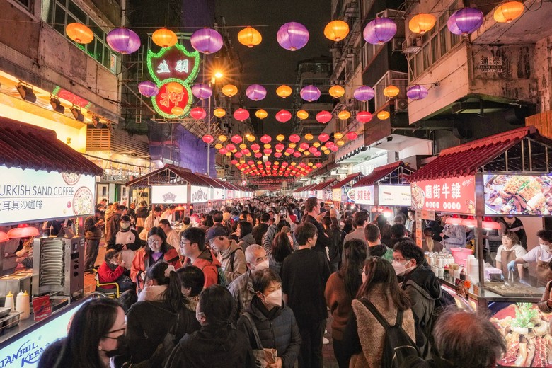 Ăn vặt đường phố Hong Kong: 10 món ngon khó cưỡng nên thử một lần